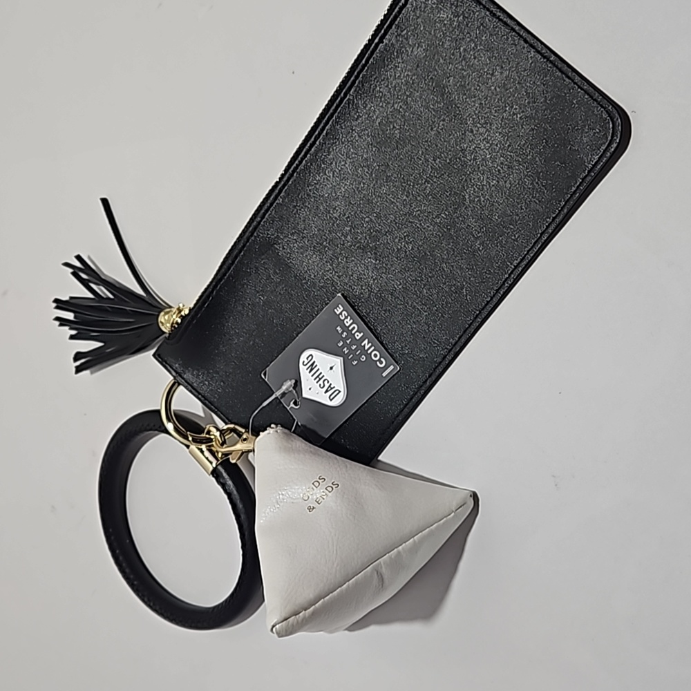 Wristlet wallet and coin purse